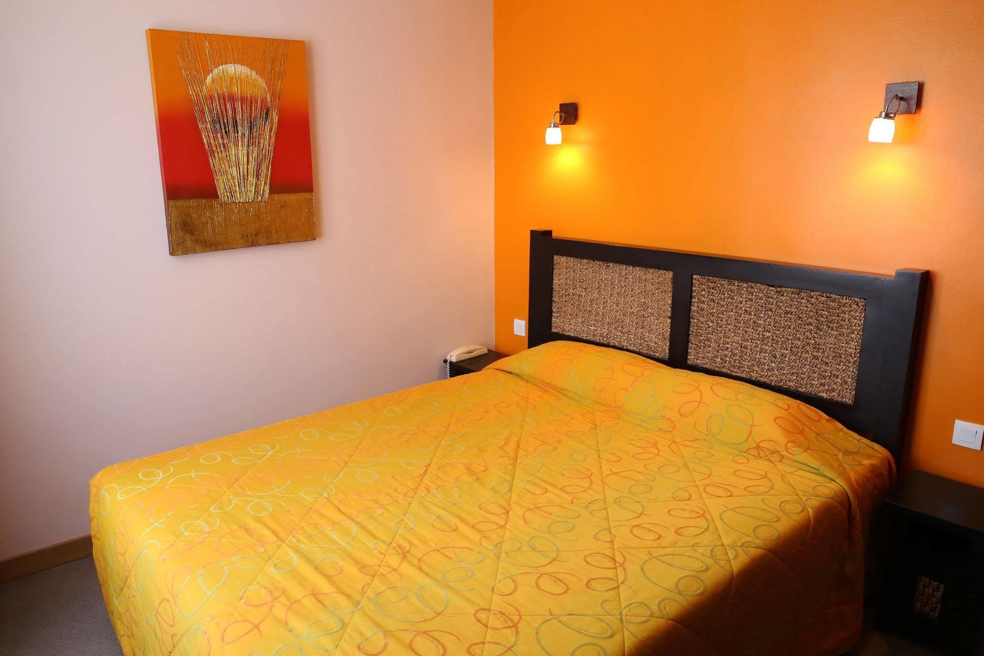 L'Oyat Hotel ลากาโน ภายนอก รูปภาพ